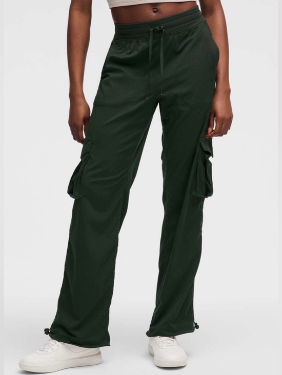 lululemon athletica Pants - Lululemon Dance Studio Relaxed Fit MidRise Cargo Pant Sz XS Rainforest Green NWT